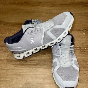 On Running Men's Athletic Shoes Gray and White